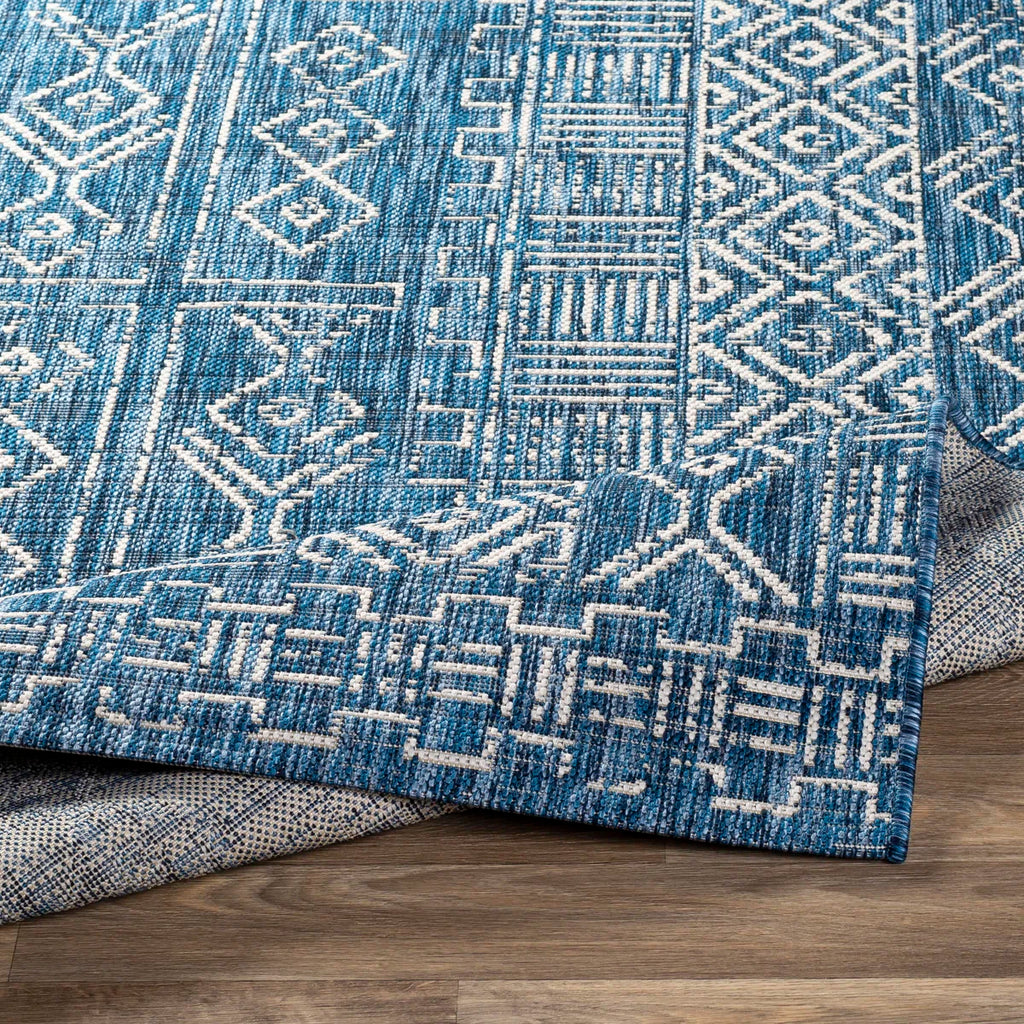 Hongming Geometric Indoor / Outdoor Rug