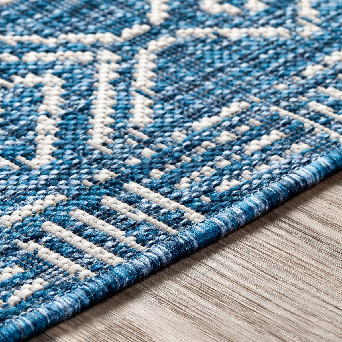 Hongming Geometric Indoor / Outdoor Rug